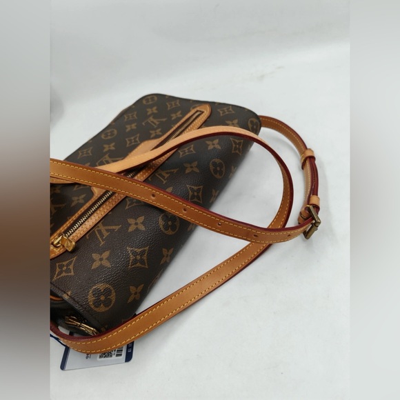 Authentic Louis Vuitton monogram Saint Germain crossbody - Picture 10 of 14